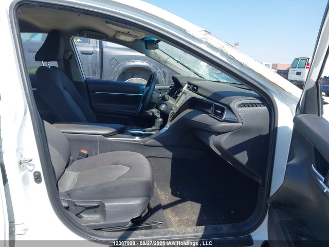 4T1C11AKXLU350633 Toyota CAMRY LE