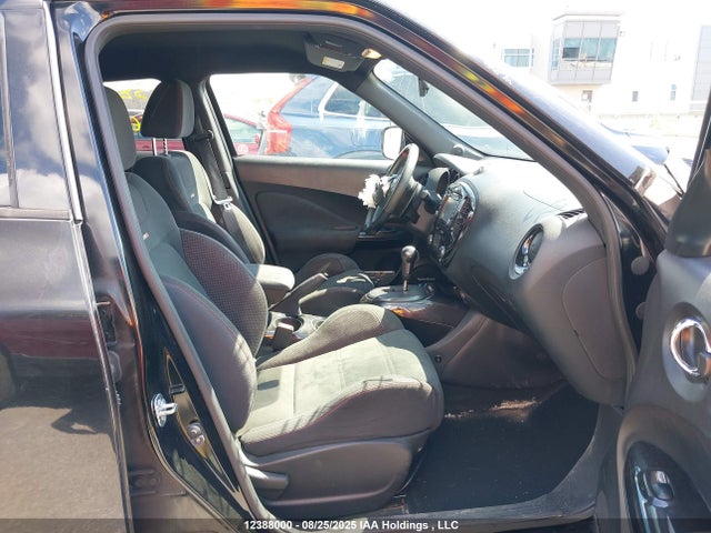 JN8AF5MV2FT562757 Nissan Juke