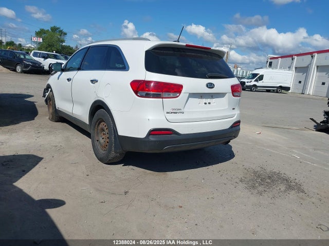 5XYPGDA37HG212572 KIA Sorento