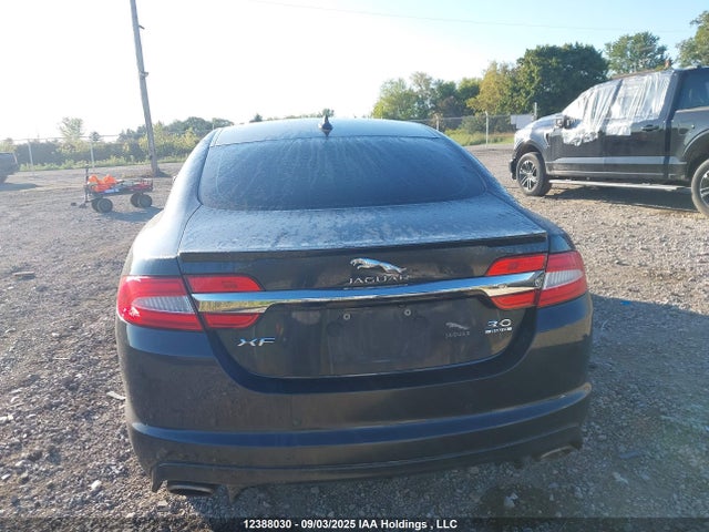 Jaguar s/c ulev 2014 SAJXJ0EF1E8U10048 Image 16