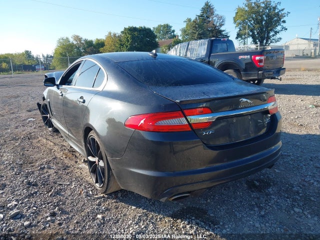 Jaguar s/c ulev 2014 SAJXJ0EF1E8U10048 Image 3