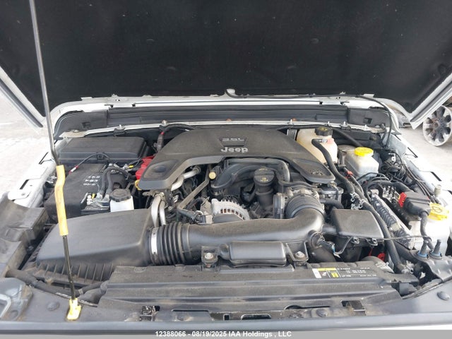 1C4HJXEG2KW549911 Jeep Wrangler
