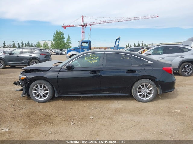 Honda 2022 2022 2HGFE2F32NH121805 Image 15