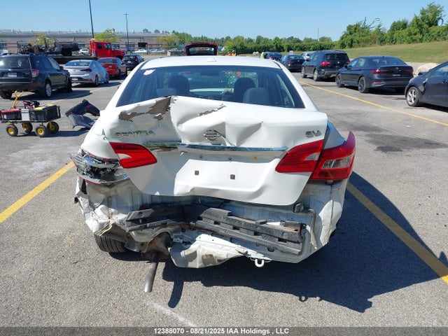 Nissan Sentra 2016 3N1AB7AP0GL658212 Image 17