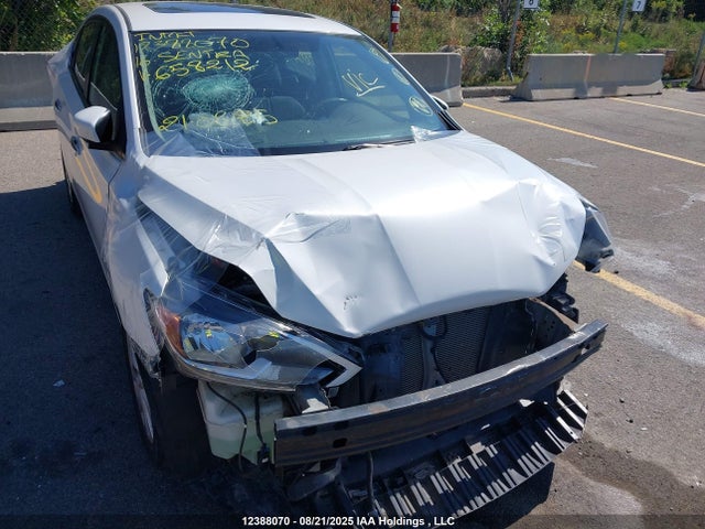 Nissan Sentra 2016 3N1AB7AP0GL658212 Image 22