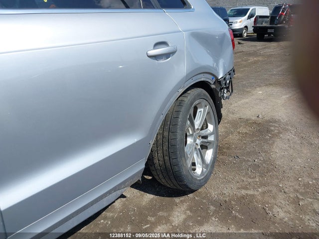 WA1JCCFSXJR020012 Audi Q3
