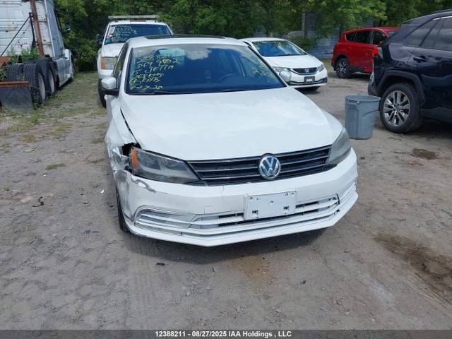 3VW2K7AJXFM349902 Volkswagen Jetta