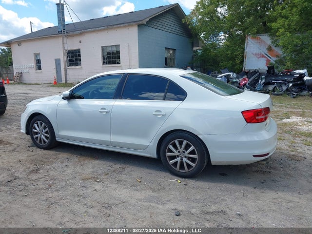 3VW2K7AJXFM349902 Volkswagen Jetta
