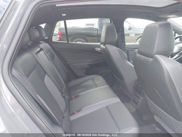 1V2HMPE88PC015724 Volkswagen ID.4