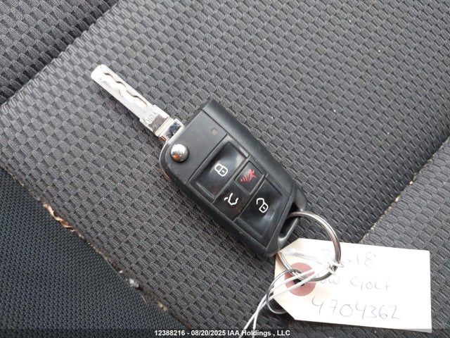 3VW717AU4JM758439 Volkswagen GOLF SPORTWAGEN