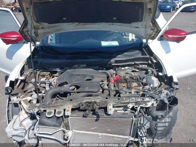 JN8AF5MV7GT660104 Nissan Juke