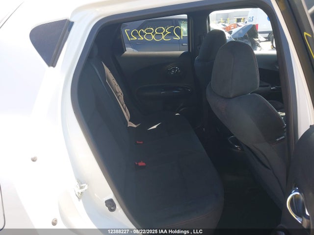 JN8AF5MV7GT660104 Nissan Juke