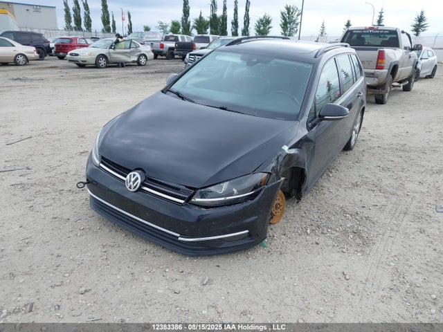 3VW217AU3JM768308 Volkswagen 2018