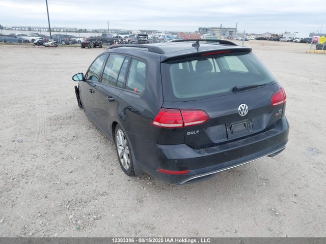 3VW217AU3JM768308 Volkswagen 2018