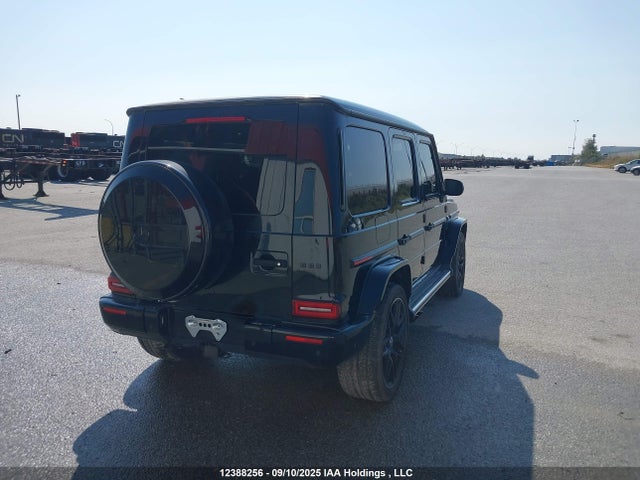 W1NYC7HJ4NX442285 Mercedes-Benz m176