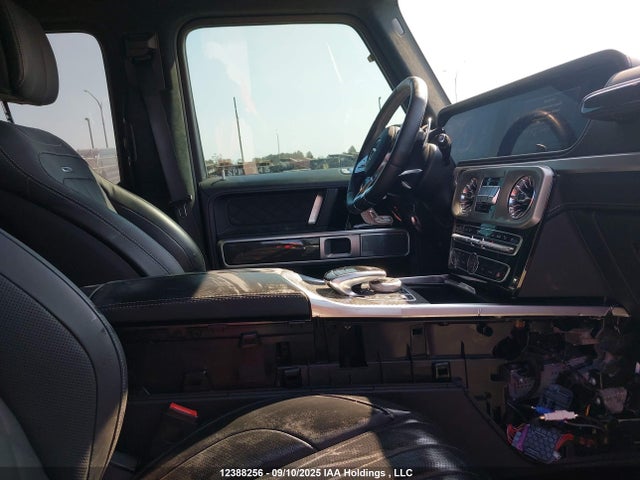 W1NYC7HJ4NX442285 Mercedes-Benz m176