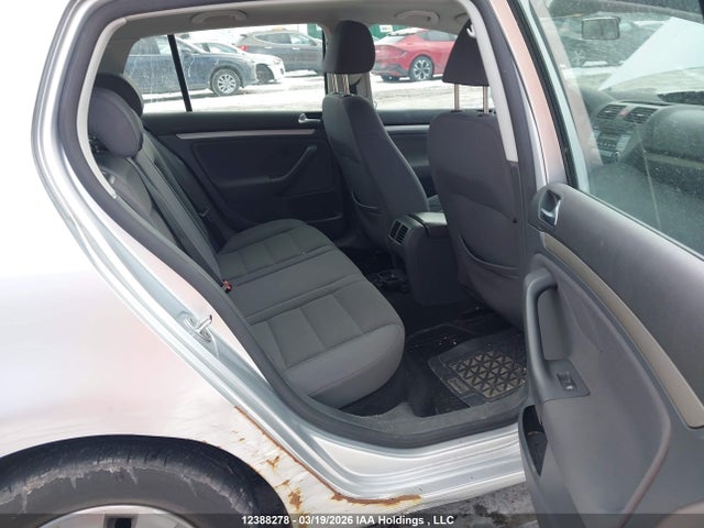 12388278 :رقم المزاد ، WVWDA71KX8W279120 vin ، 2008 Volkswagen Rabbit مزاد بيع