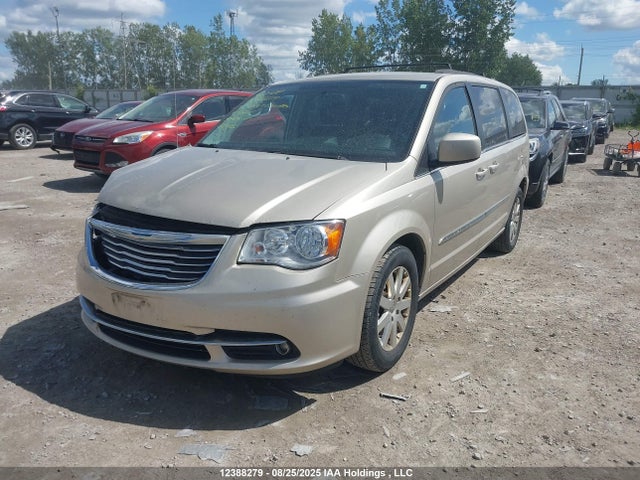 Chrysler 2016 2016 2C4RC1BGXGR158604 Image 2