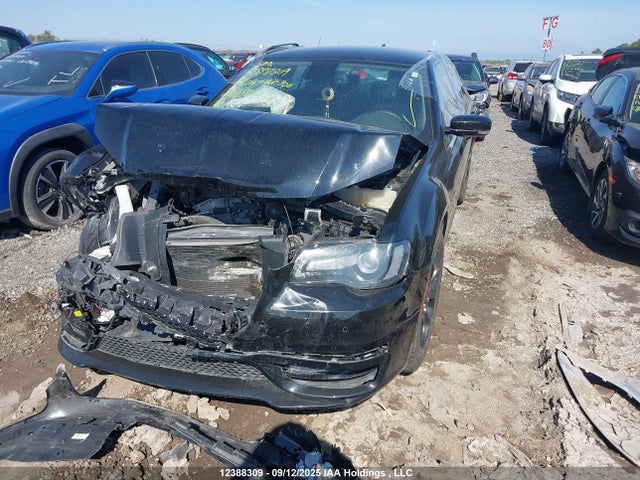 Chrysler 300 2022 2C3CCASG4NH210080 Image 2