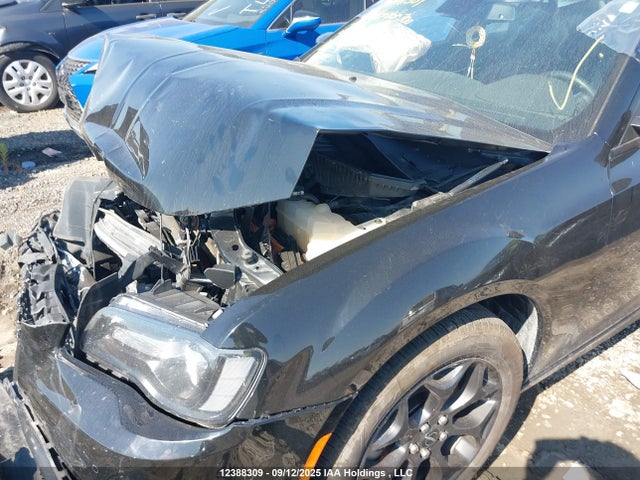 Chrysler 300 2022 2C3CCASG4NH210080 Image 6