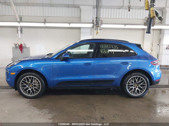 Porsche Macan 2018 WP1AB2A55JLB30147 Image 14