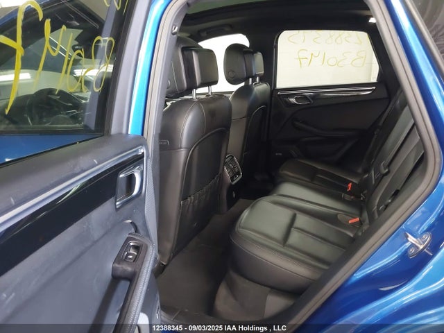 Porsche Macan 2018 WP1AB2A55JLB30147 Image 21