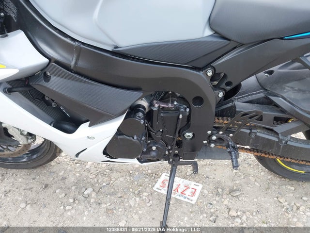 JS1GN7FA0N7101136 Suzuki N738