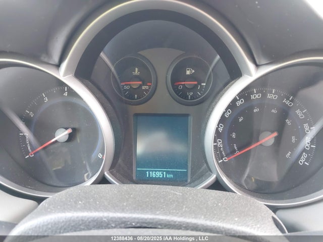 1G1PA5SHXE7341554 Chevrolet luw
