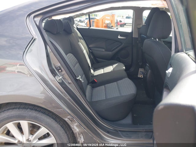 KNAFX4A60E5082254 KIA Forte