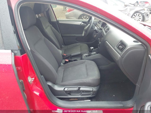 3VW2K7AJ5FM264580 Volkswagen 2015