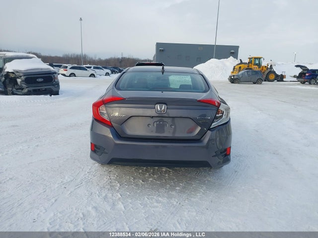 Honda Civic 2017 2HGFC1F91HH105068 Image 17