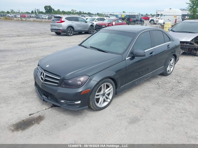 WDDGF8AB2EG184079 Mercedes-Benz C-Class