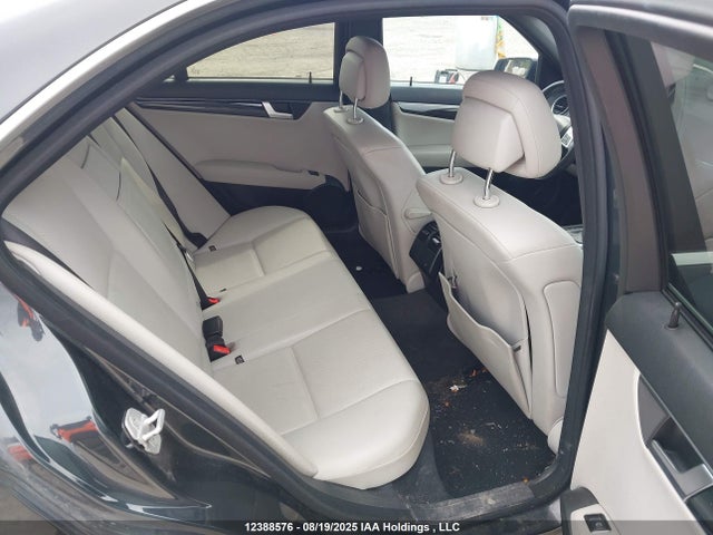 WDDGF8AB2EG184079 Mercedes-Benz C-Class