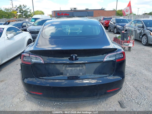 5YJ3E1EA3KF487768 Tesla MODEL 3