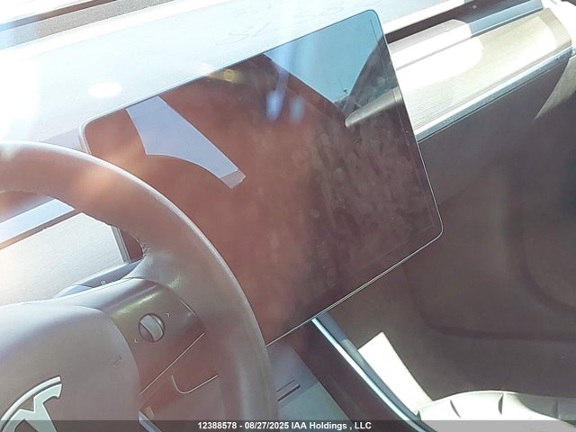 5YJ3E1EA3KF487768 Tesla MODEL 3