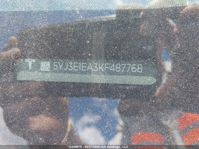 5YJ3E1EA3KF487768 Tesla MODEL 3