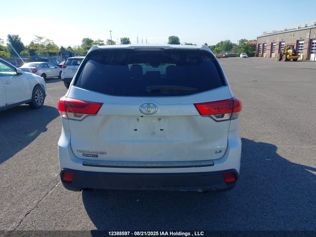 Toyota 2gr-fks 2018 5TDZZRFH6JS237332 Image 17