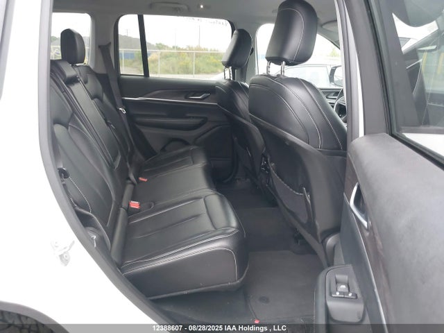 1C4RJHBG0P8829563 Jeep Grand Cherokee