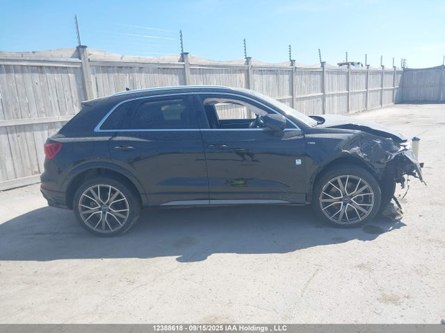 Audi 45 tfsi 2022 WA1EECF33N1134619 Image 14