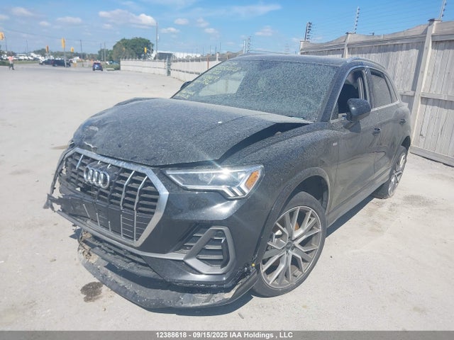 Audi 45 tfsi 2022 WA1EECF33N1134619 Image 2