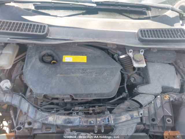 1FMCU0GX7GUC70636 Ford Escape