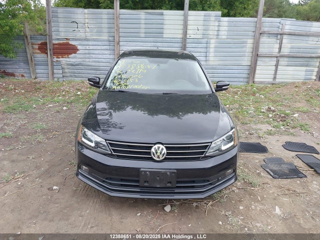 3VWLA7AJ0FM245006 Volkswagen Jetta