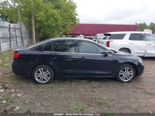 3VWLA7AJ0FM245006 Volkswagen Jetta
