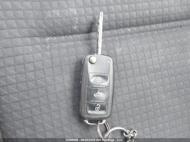 Volkswagen 2015 2015 3VW2K7AJ7FM334791 Image 11