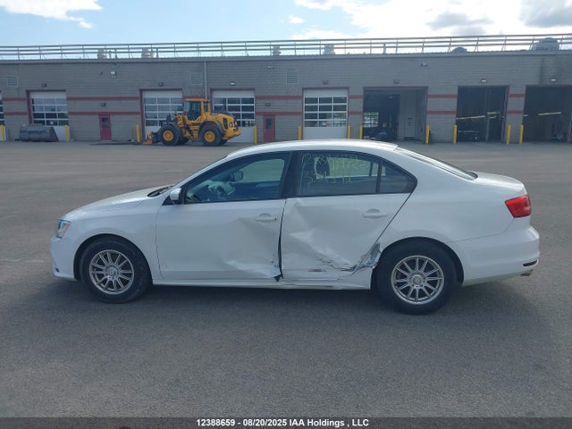 Volkswagen 2015 2015 3VW2K7AJ7FM334791 Image 14