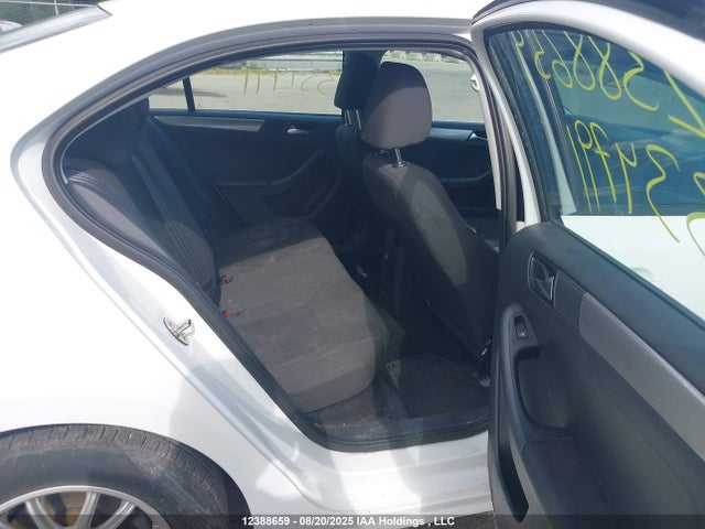 Volkswagen 2015 2015 3VW2K7AJ7FM334791 Image 8