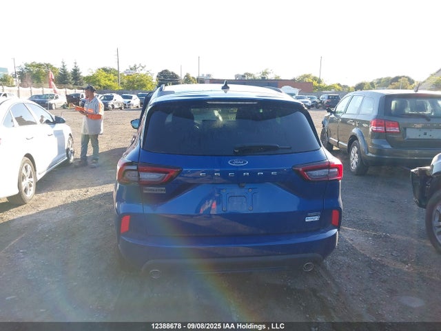 1FMCU9MZ8PUA23426 Ford dura d4 ivct atk