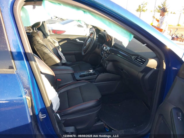 1FMCU9MZ8PUA23426 Ford dura d4 ivct atk