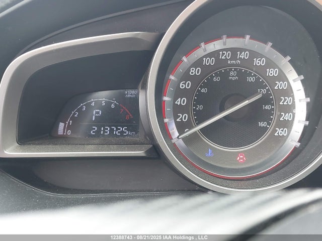 JM1BM1L74E1136953 Mazda pe