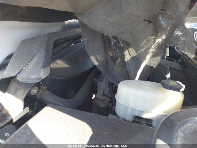 GMC l96 2014 1GT423CG8EF119814 Image 10